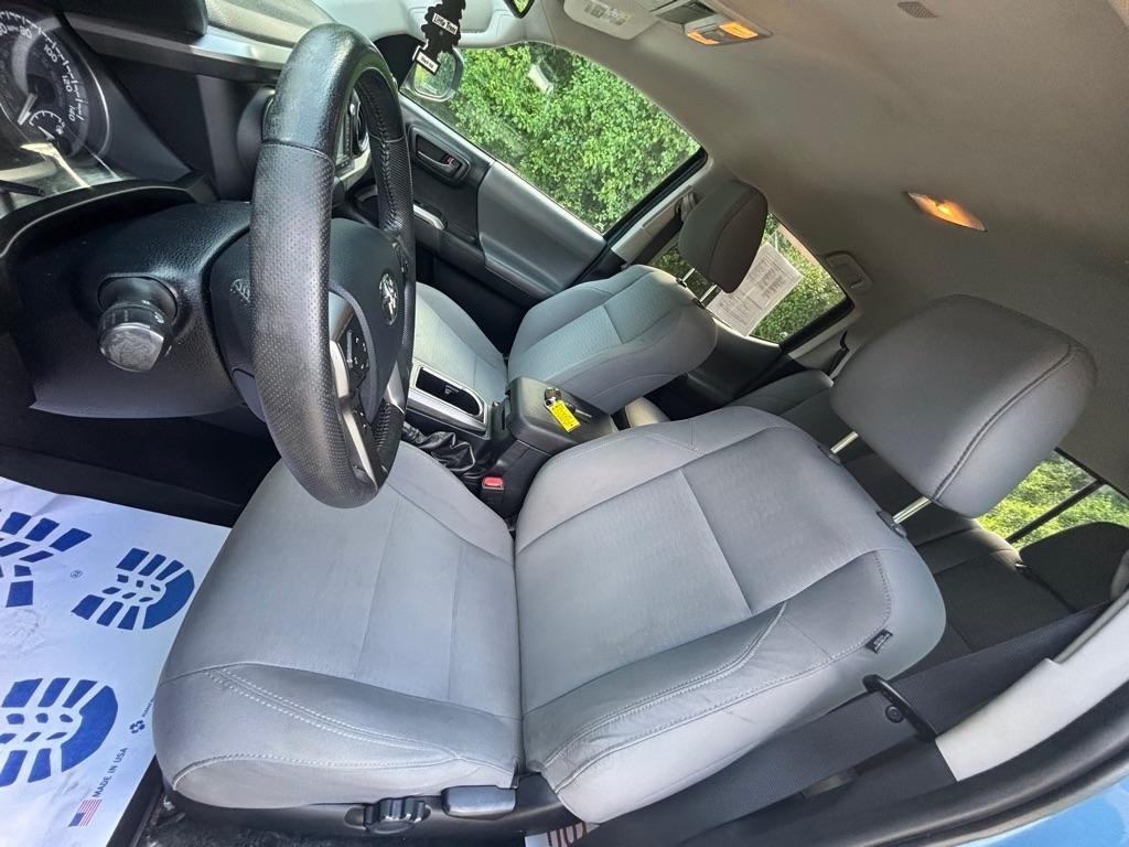 Toyota Tacoma 4WD TRD Off Road Double Cab 5' Bed V6 MT (Natl) 2019