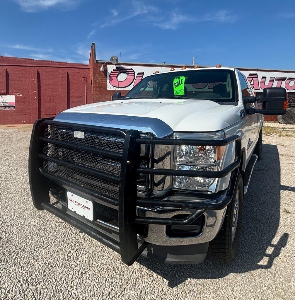 Ford Super Duty F-350 SRW 4WD SuperCab 142" Lariat 2012