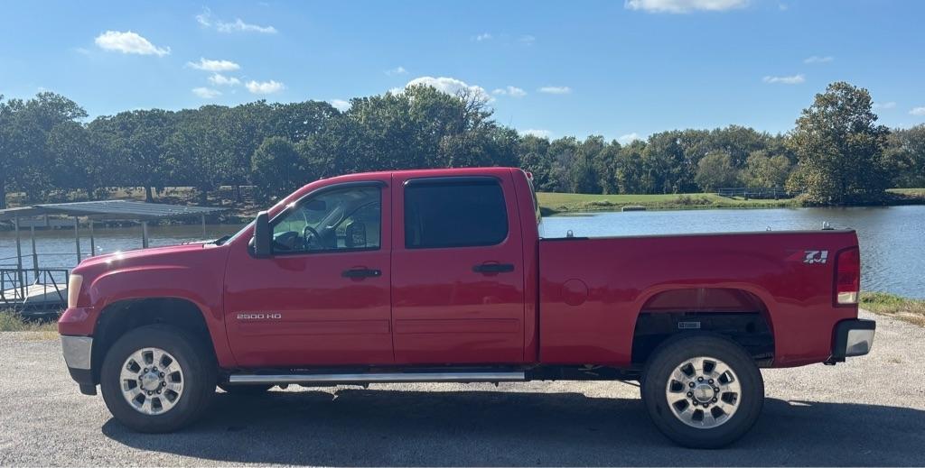 GMC Sierra 2500HD 4WD Crew Cab 153.7" SLE 2011