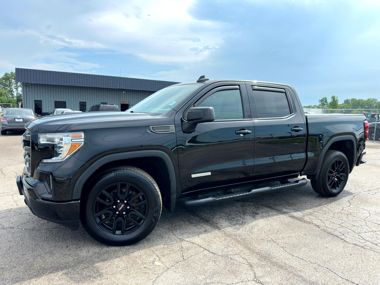 2020 Gmc Sierra 1500 Elevation photo 3