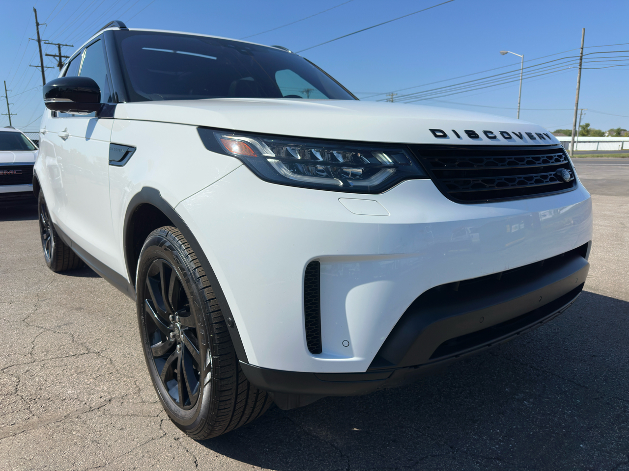 2020 Land Rover Discovery HSE photo 15