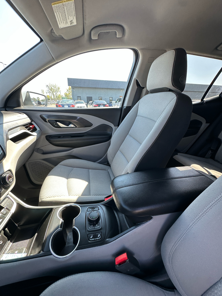 2023 Gmc Terrain SLE photo 20