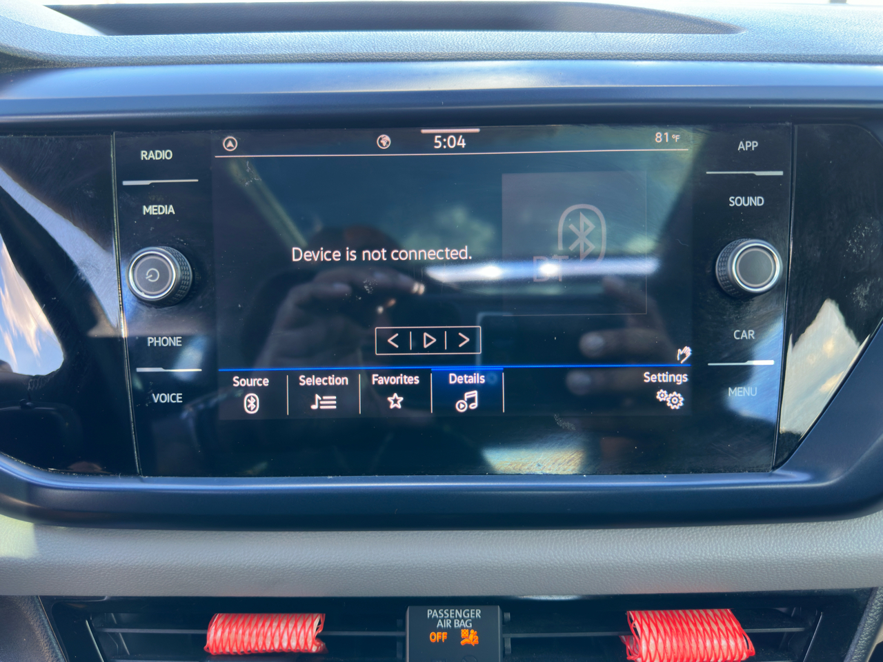 2022 Volkswagen Taos SE photo 23