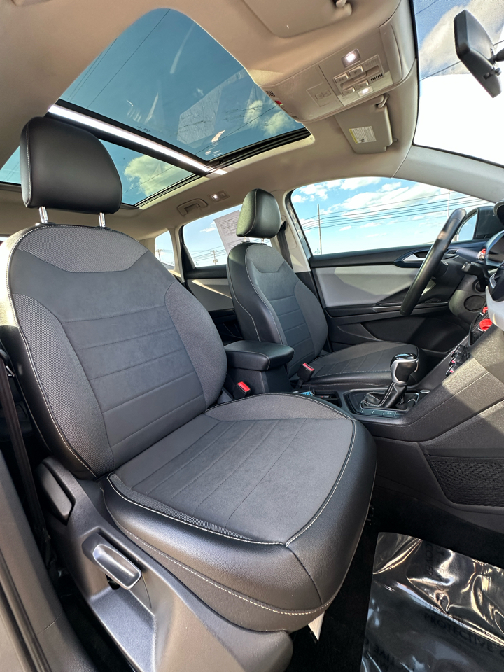 2022 Volkswagen Taos SE photo 44