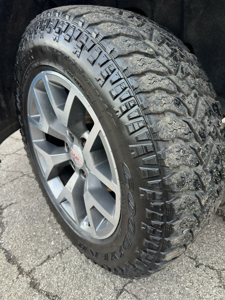 2015 Gmc Sierra 1500 SLT photo 2