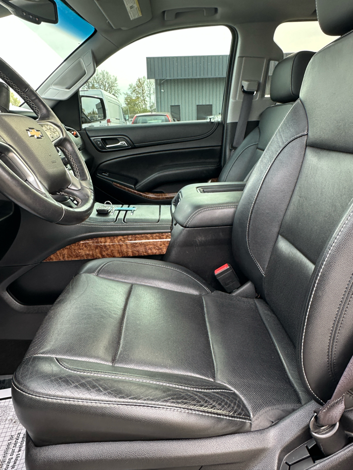 Chevrolet Suburban 4WD 4dr 1500 Premier 2017 Chevrolet Suburban 4WD 4dr 1500 Premier 2017