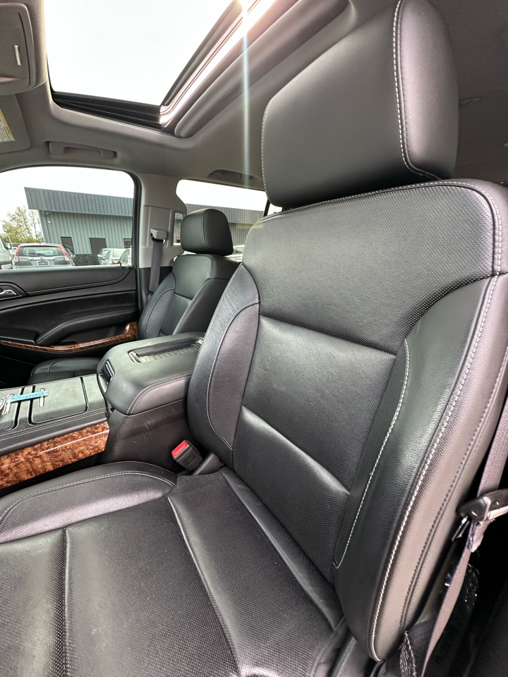 Chevrolet Suburban 4WD 4dr 1500 Premier 2017 Chevrolet Suburban 4WD 4dr 1500 Premier 2017