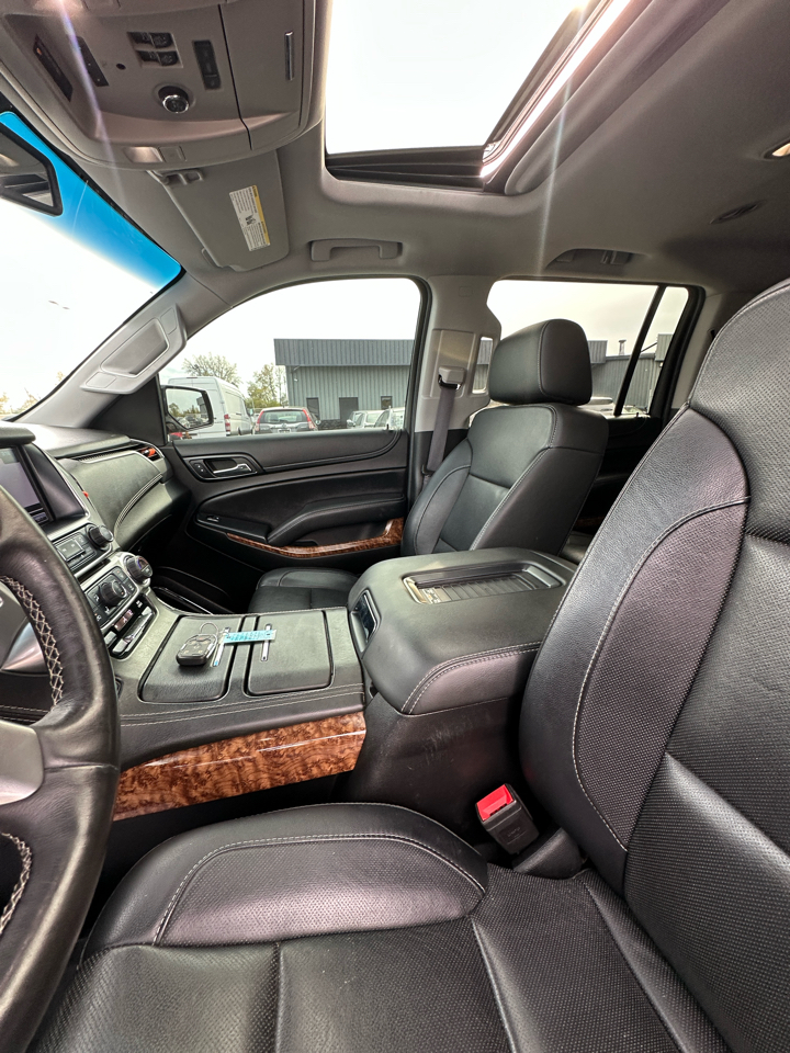 Chevrolet Suburban 4WD 4dr 1500 Premier 2017 Chevrolet Suburban 4WD 4dr 1500 Premier 2017
