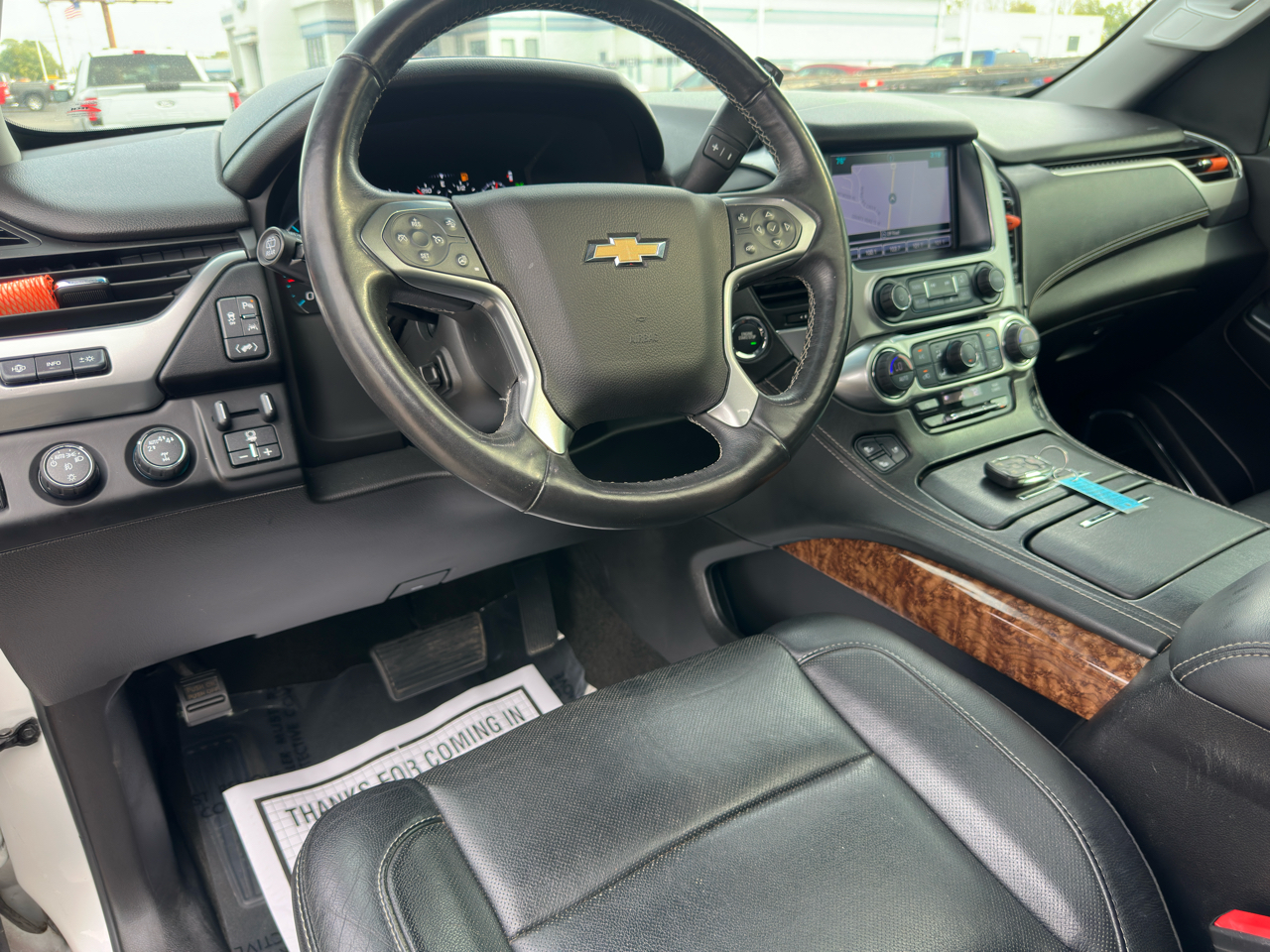 Chevrolet Suburban 4WD 4dr 1500 Premier 2017 Chevrolet Suburban 4WD 4dr 1500 Premier 2017