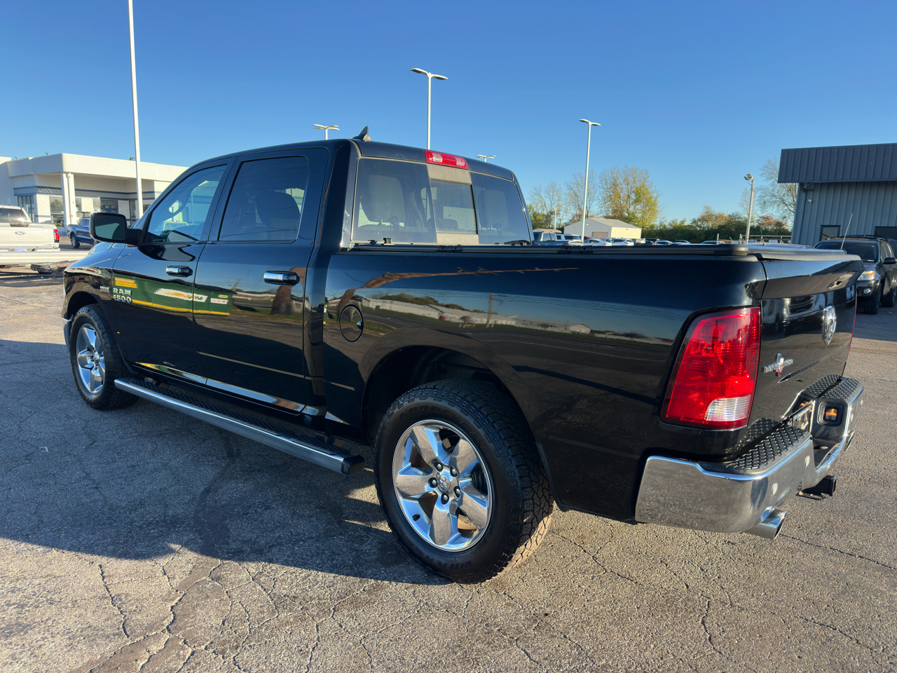 RAM 1500 2WD Crew Cab 140.5" Lone Star 2015 RAM 1500 2WD Crew Cab 140.5" Lone Star 2015