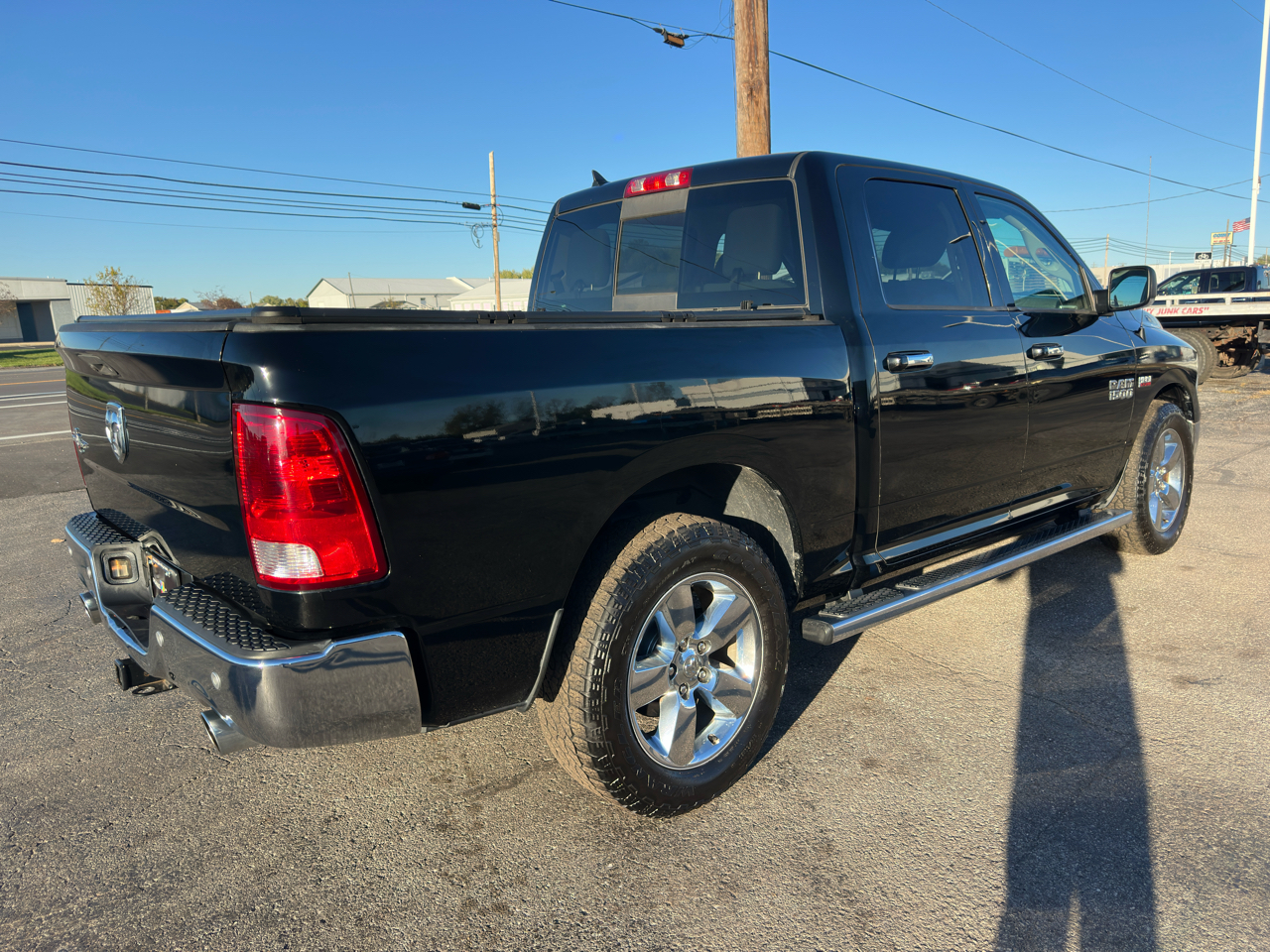 RAM 1500 2WD Crew Cab 140.5" Lone Star 2015 RAM 1500 2WD Crew Cab 140.5" Lone Star 2015