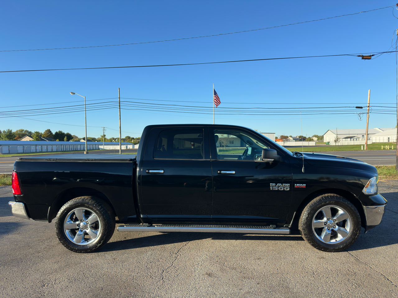 RAM 1500 2WD Crew Cab 140.5" Lone Star 2015 RAM 1500 2WD Crew Cab 140.5" Lone Star 2015