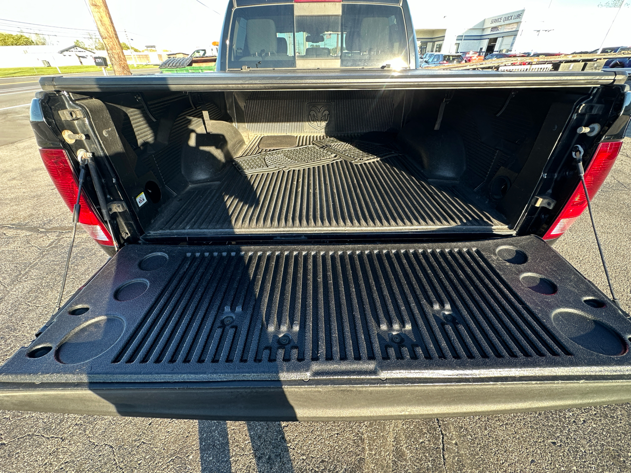 RAM 1500 2WD Crew Cab 140.5" Lone Star 2015 RAM 1500 2WD Crew Cab 140.5" Lone Star 2015
