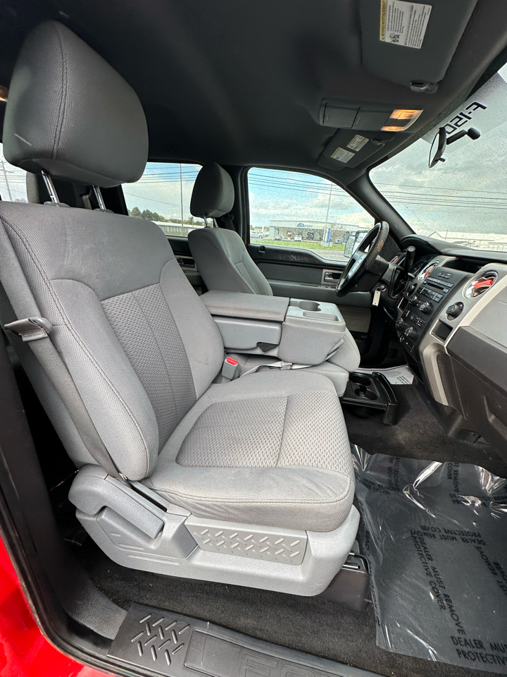 Ford F-150 4WD SuperCrew 139" XLT 2011 Ford F-150 4WD SuperCrew 139" XLT 2011