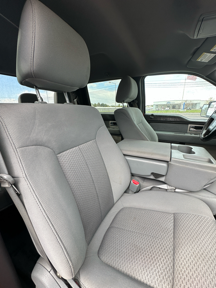 Ford F-150 4WD SuperCrew 139" XLT 2011 Ford F-150 4WD SuperCrew 139" XLT 2011