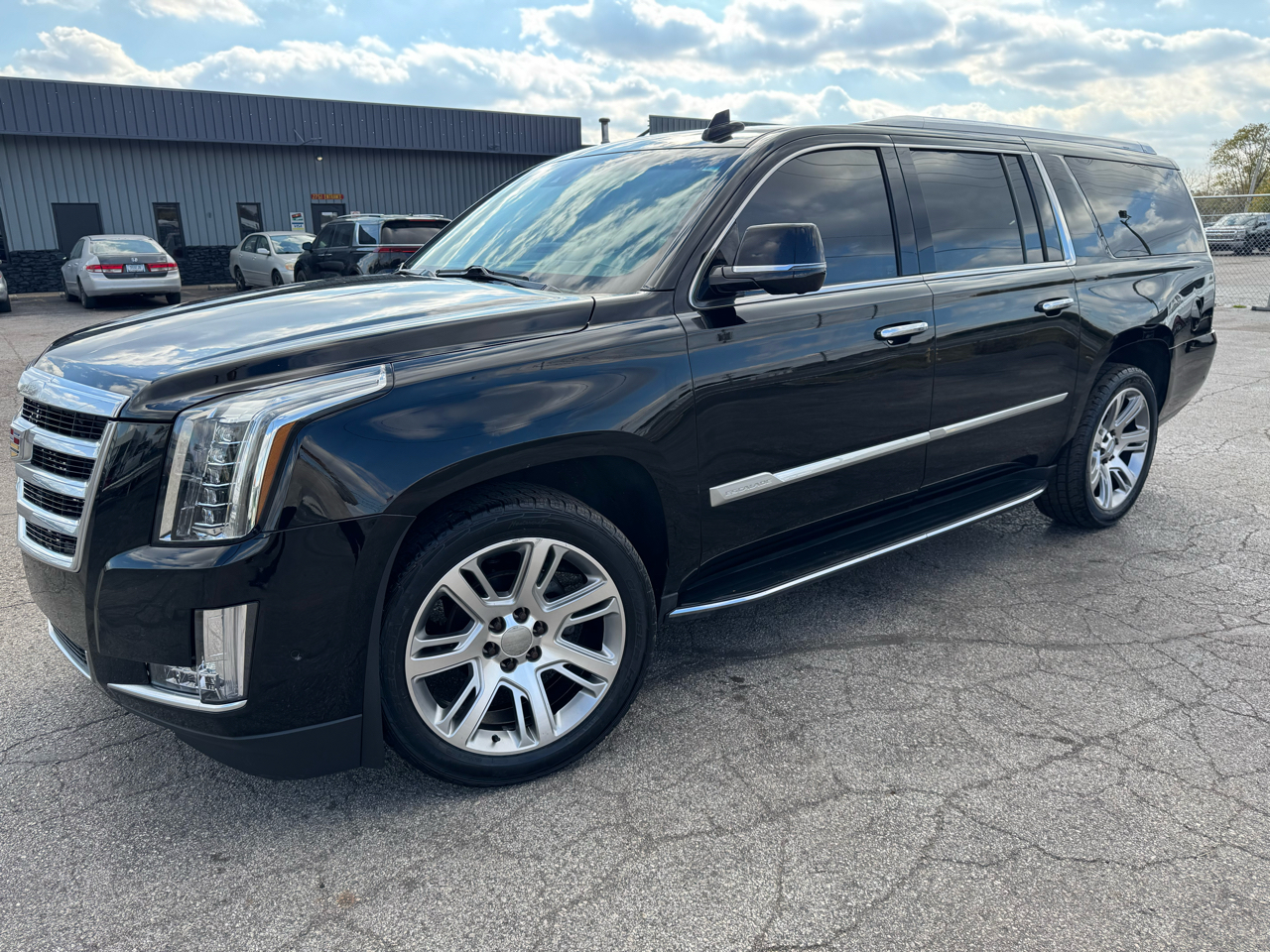 Cadillac Escalade ESV 4WD 4dr Luxury 2018 Cadillac Escalade ESV 4WD 4dr Luxury 2018