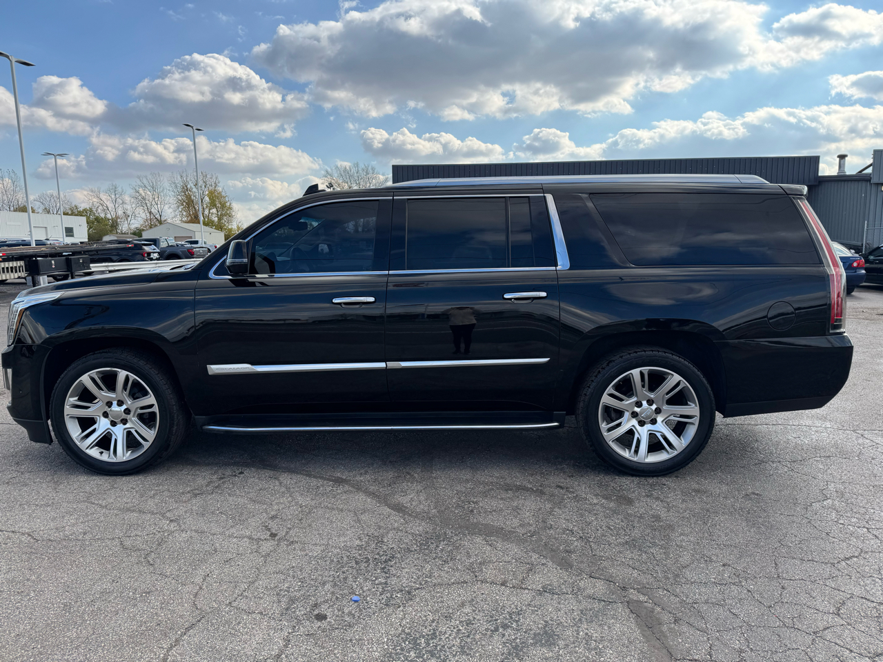 Cadillac Escalade ESV 4WD 4dr Luxury 2018 Cadillac Escalade ESV 4WD 4dr Luxury 2018