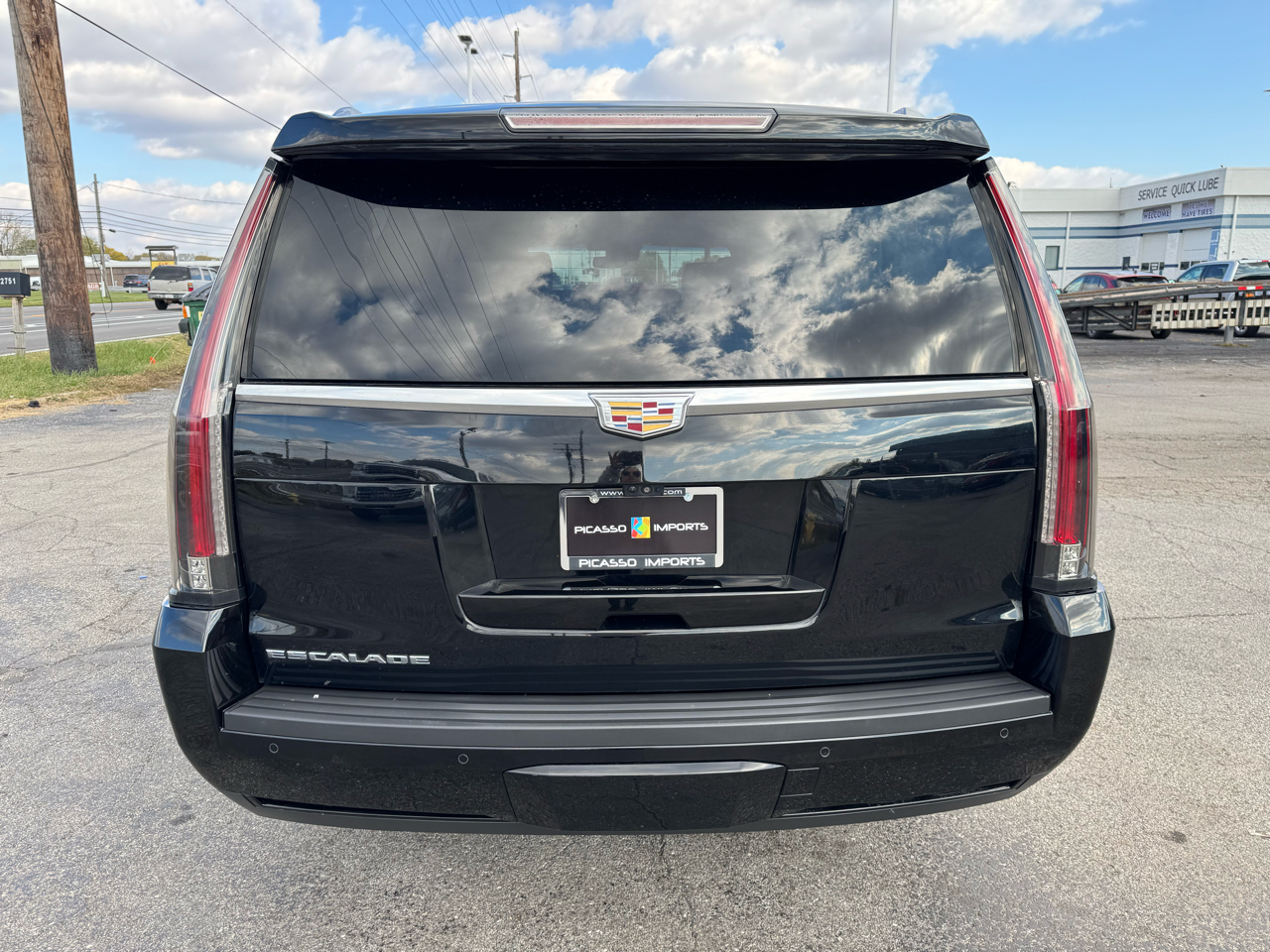 Cadillac Escalade ESV 4WD 4dr Luxury 2018 Cadillac Escalade ESV 4WD 4dr Luxury 2018