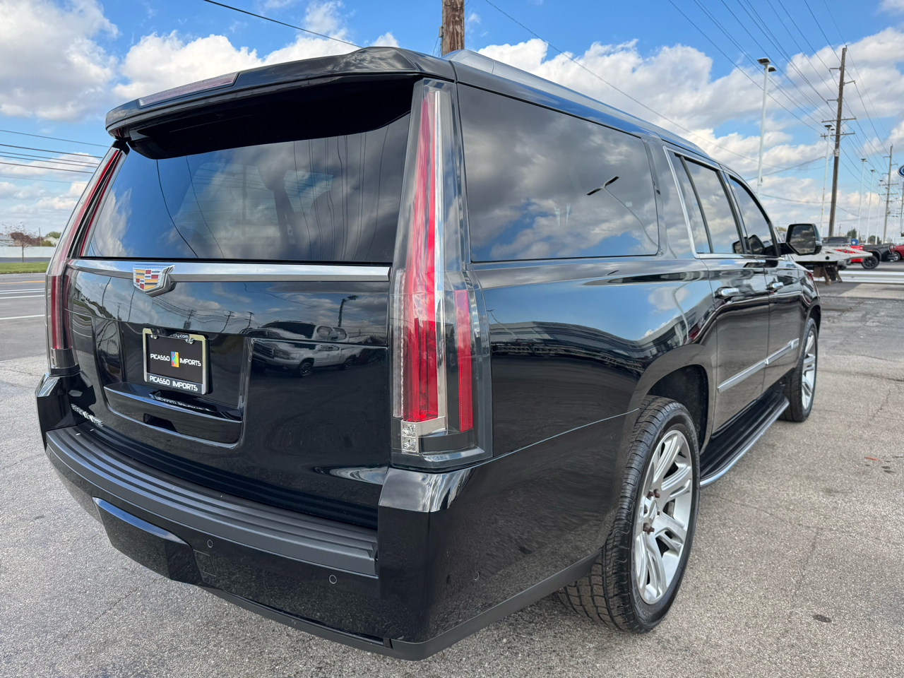 Cadillac Escalade ESV 4WD 4dr Luxury 2018 Cadillac Escalade ESV 4WD 4dr Luxury 2018