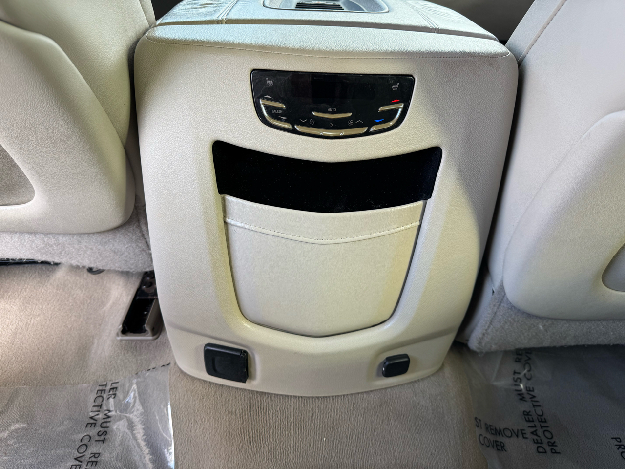 Cadillac Escalade ESV 4WD 4dr Luxury 2018 Cadillac Escalade ESV 4WD 4dr Luxury 2018