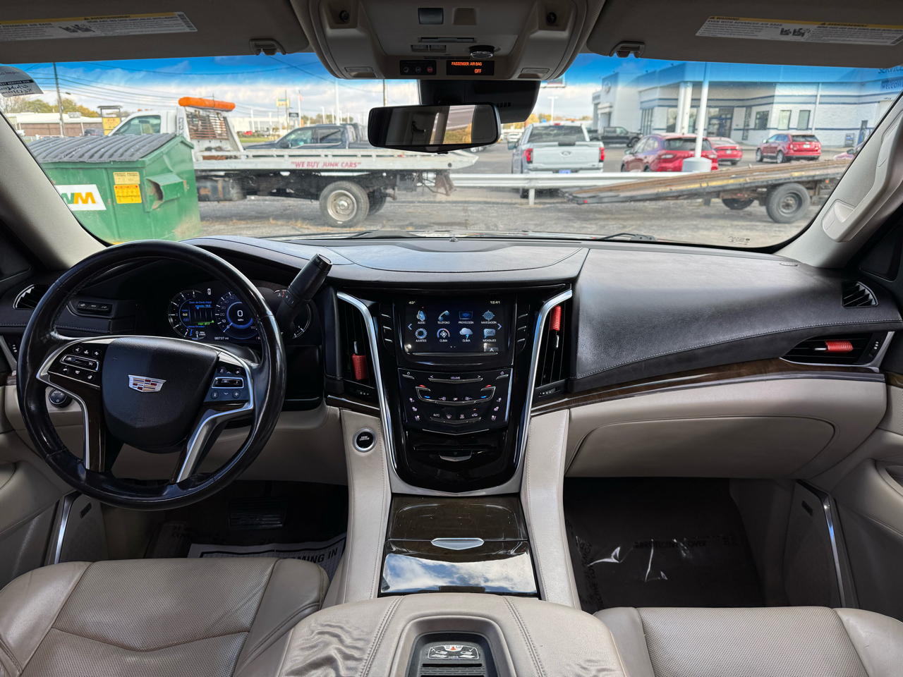 Cadillac Escalade ESV 4WD 4dr Luxury 2018 Cadillac Escalade ESV 4WD 4dr Luxury 2018