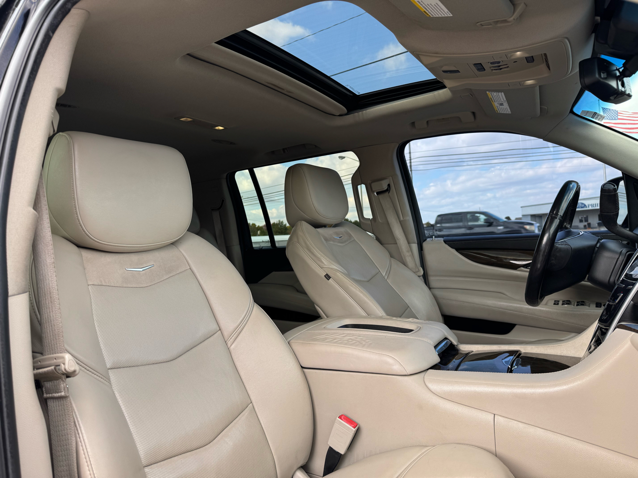 Cadillac Escalade ESV 4WD 4dr Luxury 2018 Cadillac Escalade ESV 4WD 4dr Luxury 2018