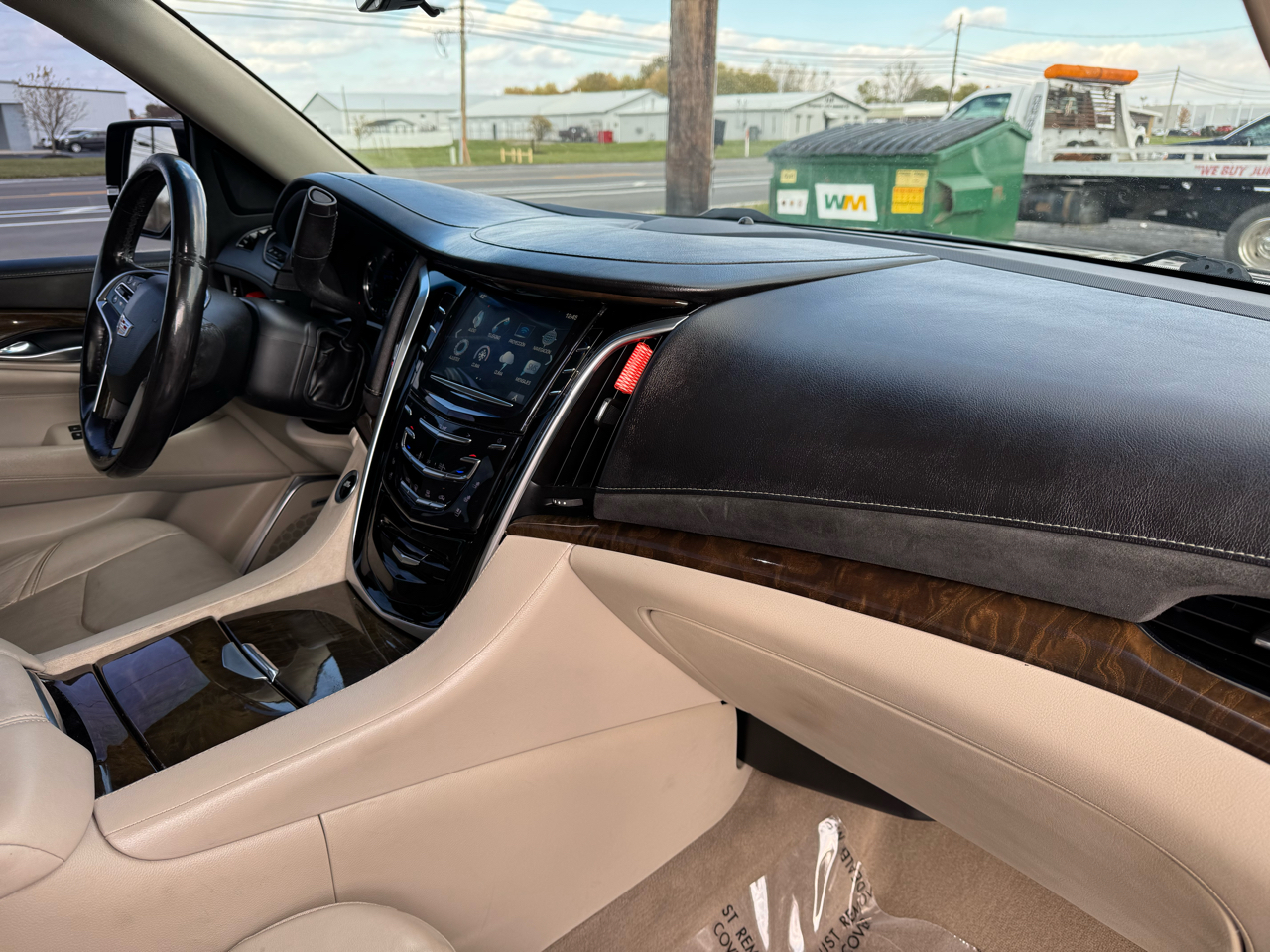 Cadillac Escalade ESV 4WD 4dr Luxury 2018 Cadillac Escalade ESV 4WD 4dr Luxury 2018