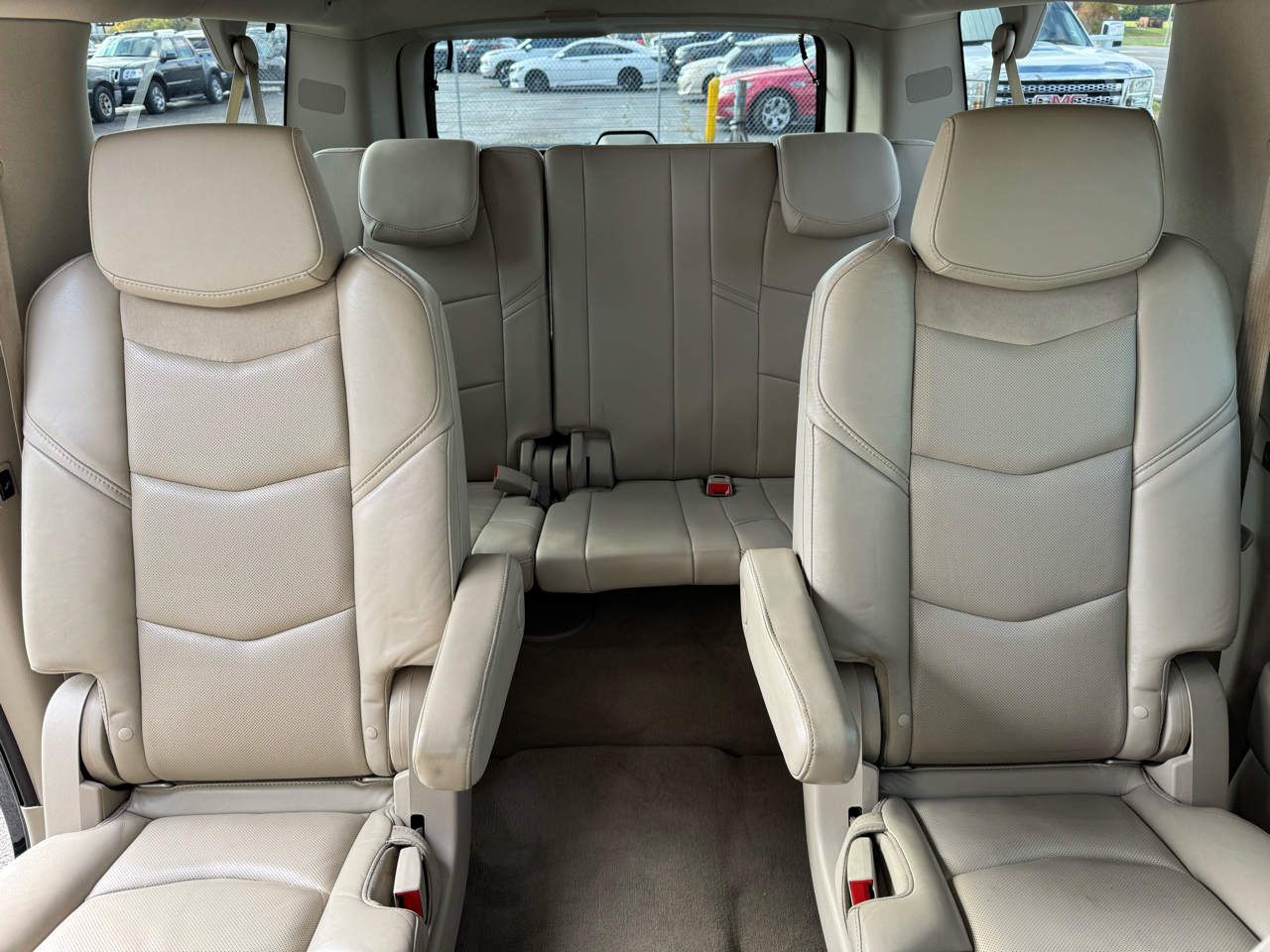 Cadillac Escalade ESV 4WD 4dr Luxury 2018 Cadillac Escalade ESV 4WD 4dr Luxury 2018