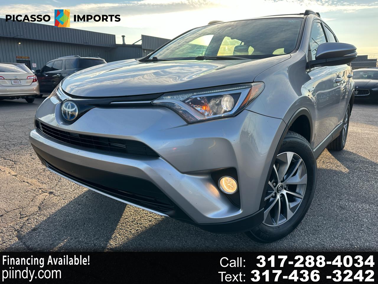 2017 Toyota RAV4 Hybrid XLE AWD (Natl)