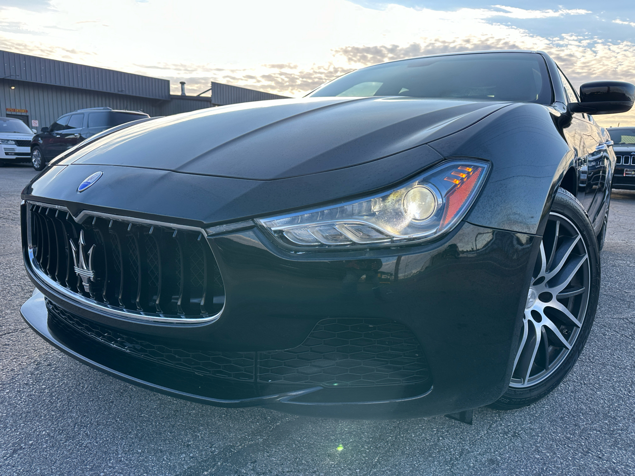 2016 Maserati Ghibli S photo 2