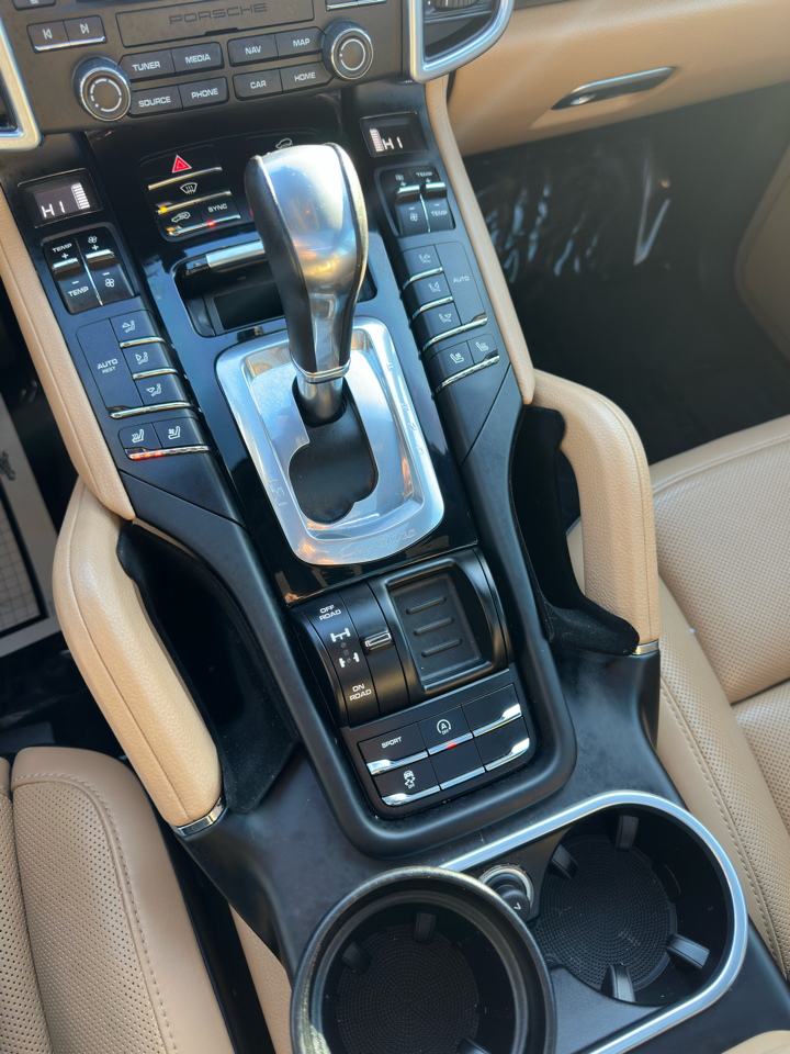 Porsche Cayenne AWD 2018