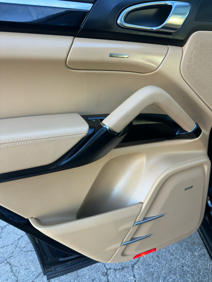 Porsche Cayenne AWD 2018