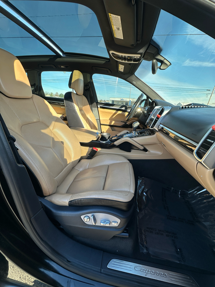 Porsche Cayenne AWD 2018