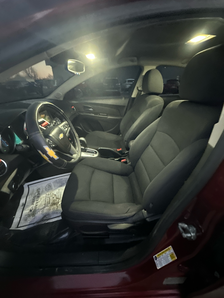 Chevrolet Cruze Limited 4dr Sdn Auto LT w/1LT 2016