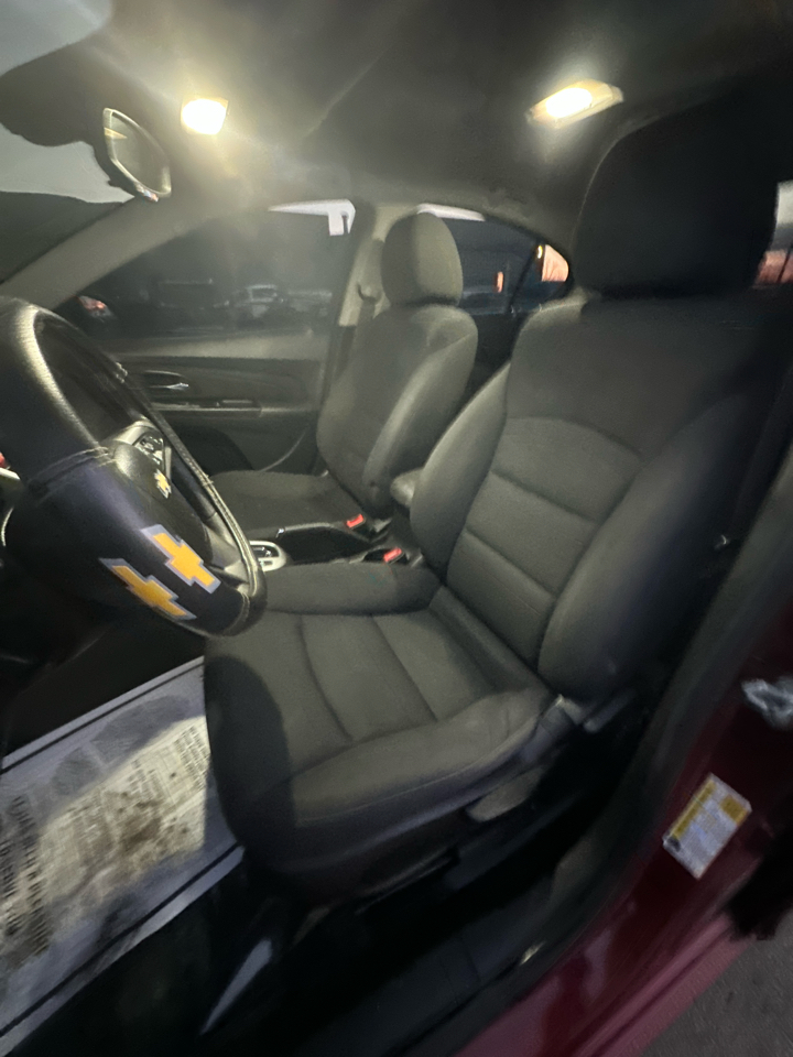 Chevrolet Cruze Limited 4dr Sdn Auto LT w/1LT 2016