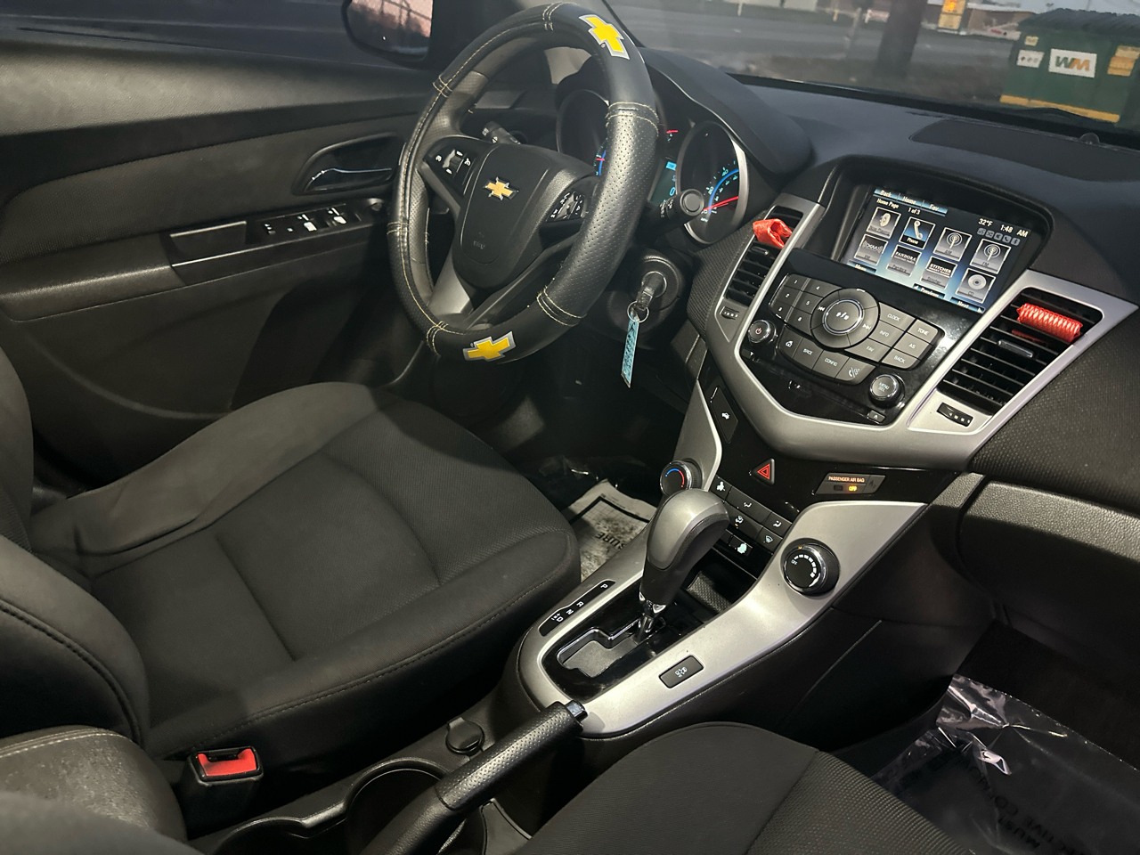 Chevrolet Cruze Limited 4dr Sdn Auto LT w/1LT 2016