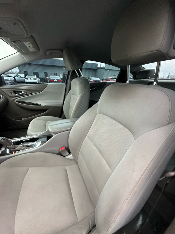 Chevrolet Malibu 4dr Sdn LT w/1LT 2019