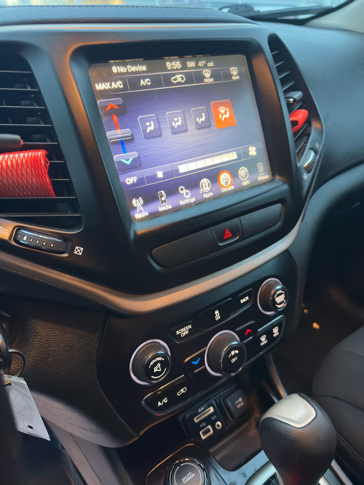 Jeep Cherokee 4WD 4dr Latitude 2016