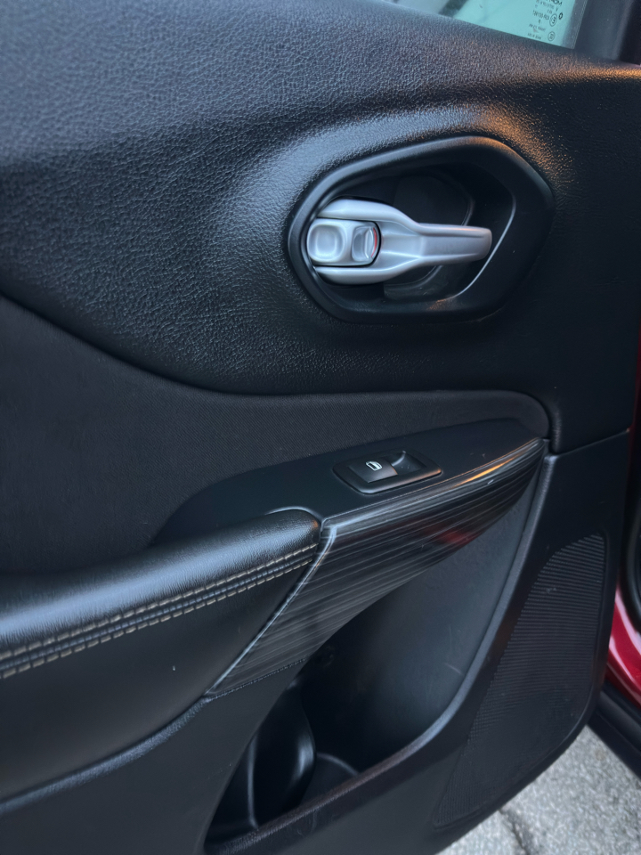 Jeep Cherokee 4WD 4dr Latitude 2016