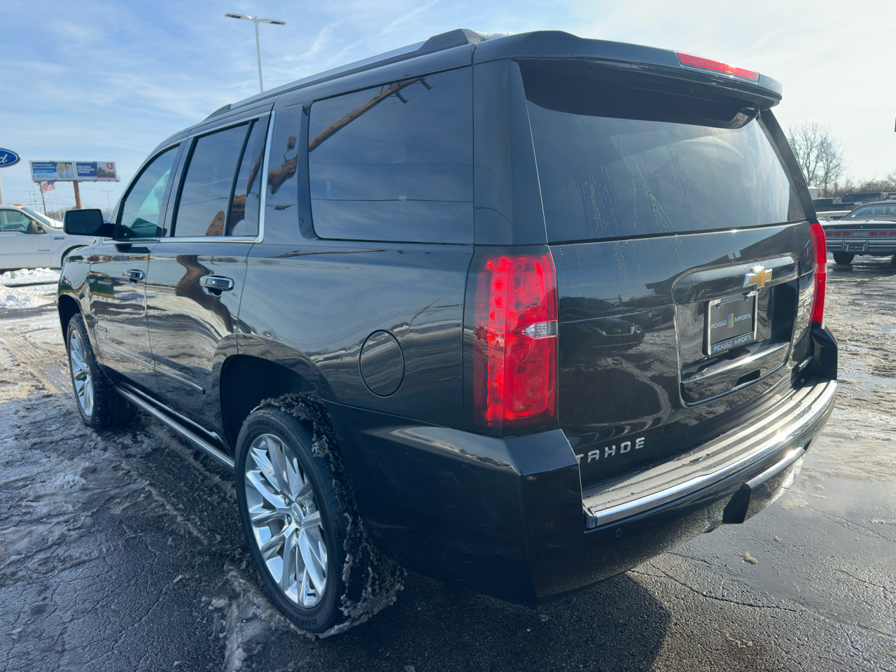 Chevrolet Tahoe 4WD 4dr Premier 2019