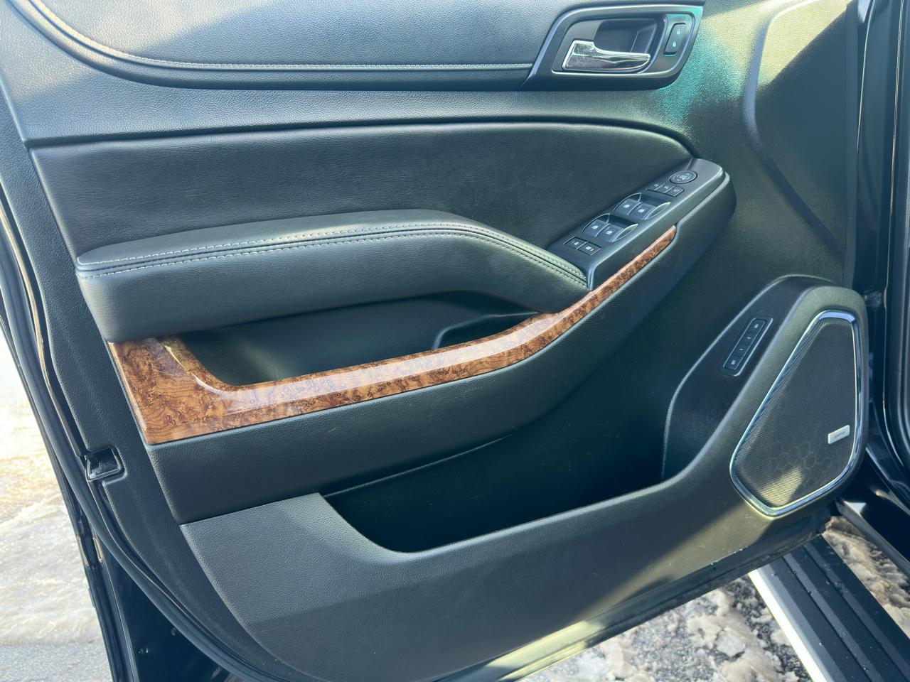 Chevrolet Tahoe 4WD 4dr Premier 2019