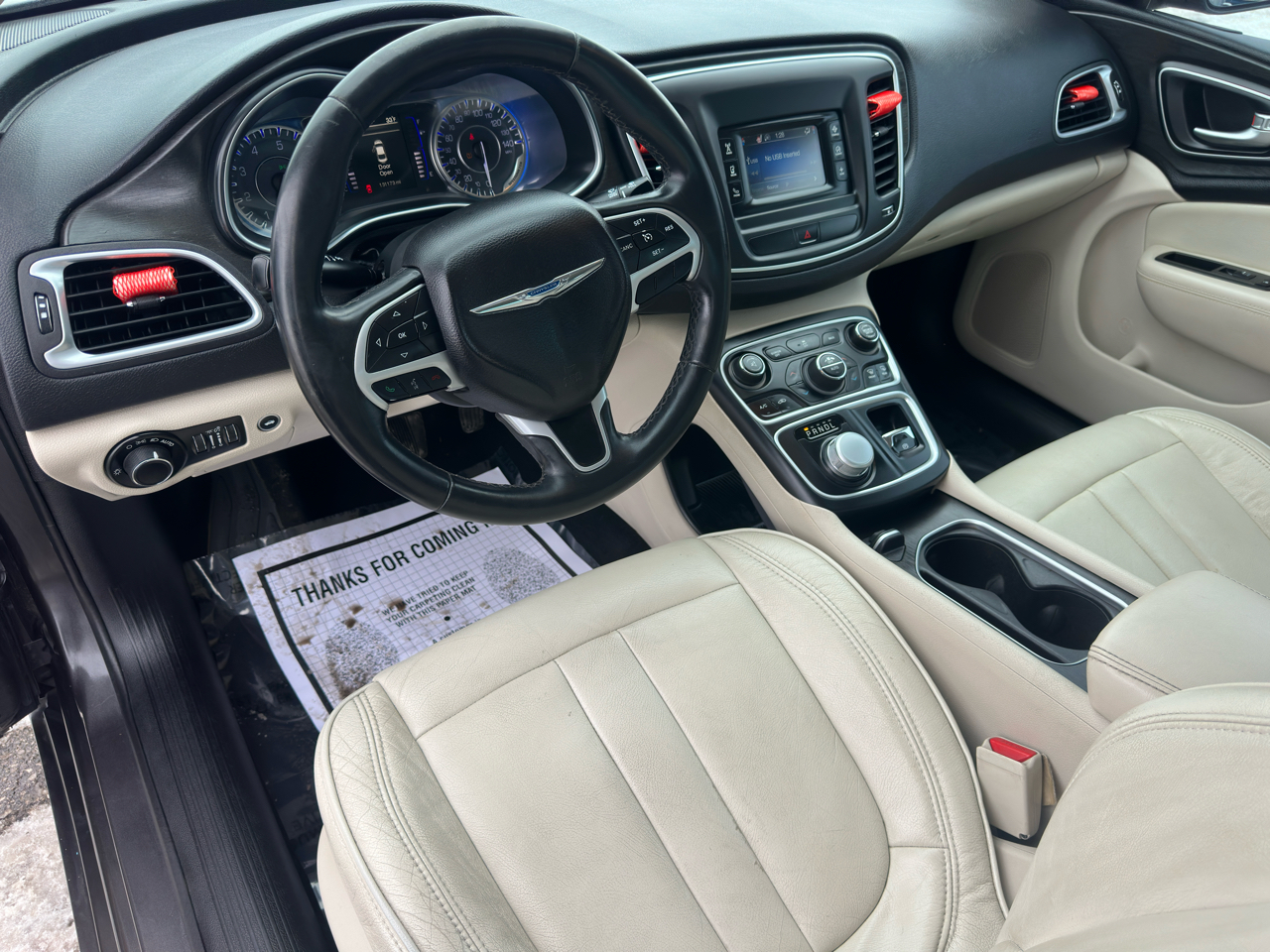 Chrysler 200 4dr Sdn Limited FWD 2015