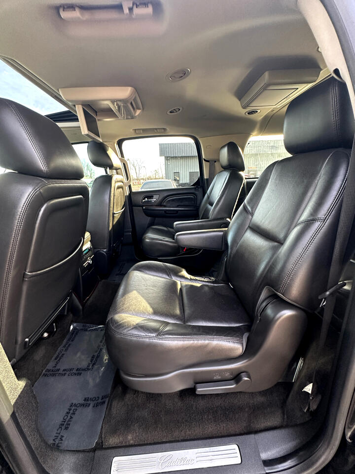 Cadillac Escalade ESV AWD 4dr Premium 2013