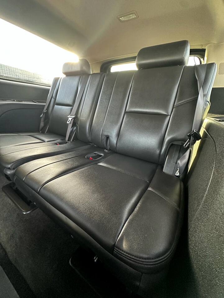 Cadillac Escalade ESV AWD 4dr Premium 2013