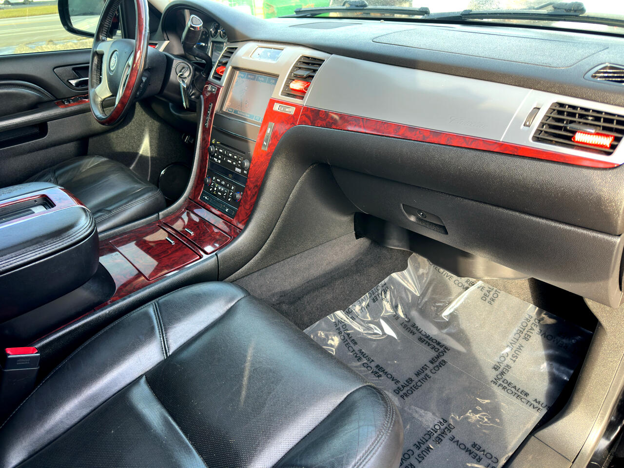 Cadillac Escalade ESV AWD 4dr Premium 2013