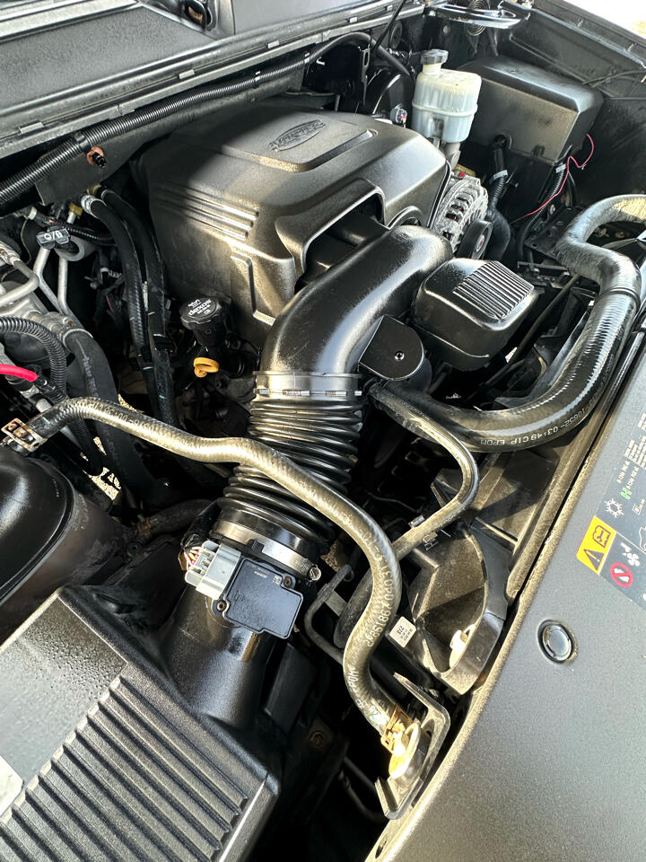 Cadillac Escalade ESV AWD 4dr Premium 2013