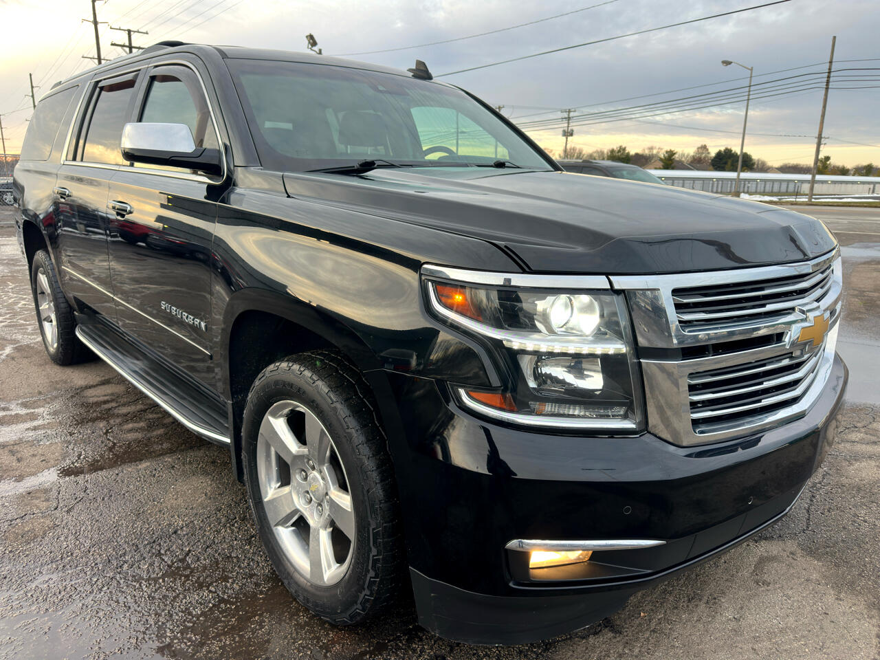 Chevrolet Suburban 4WD 4dr 1500 Premier 2017