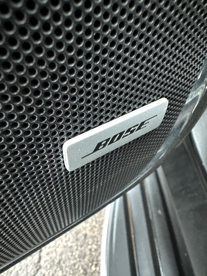 Chevrolet Suburban 4WD 4dr 1500 Premier 2017