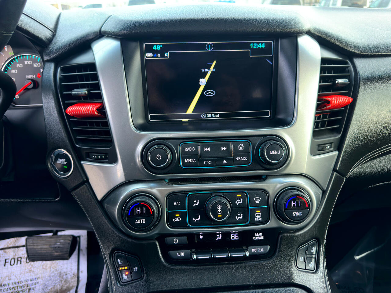 Chevrolet Suburban 4WD 4dr 1500 Premier 2017