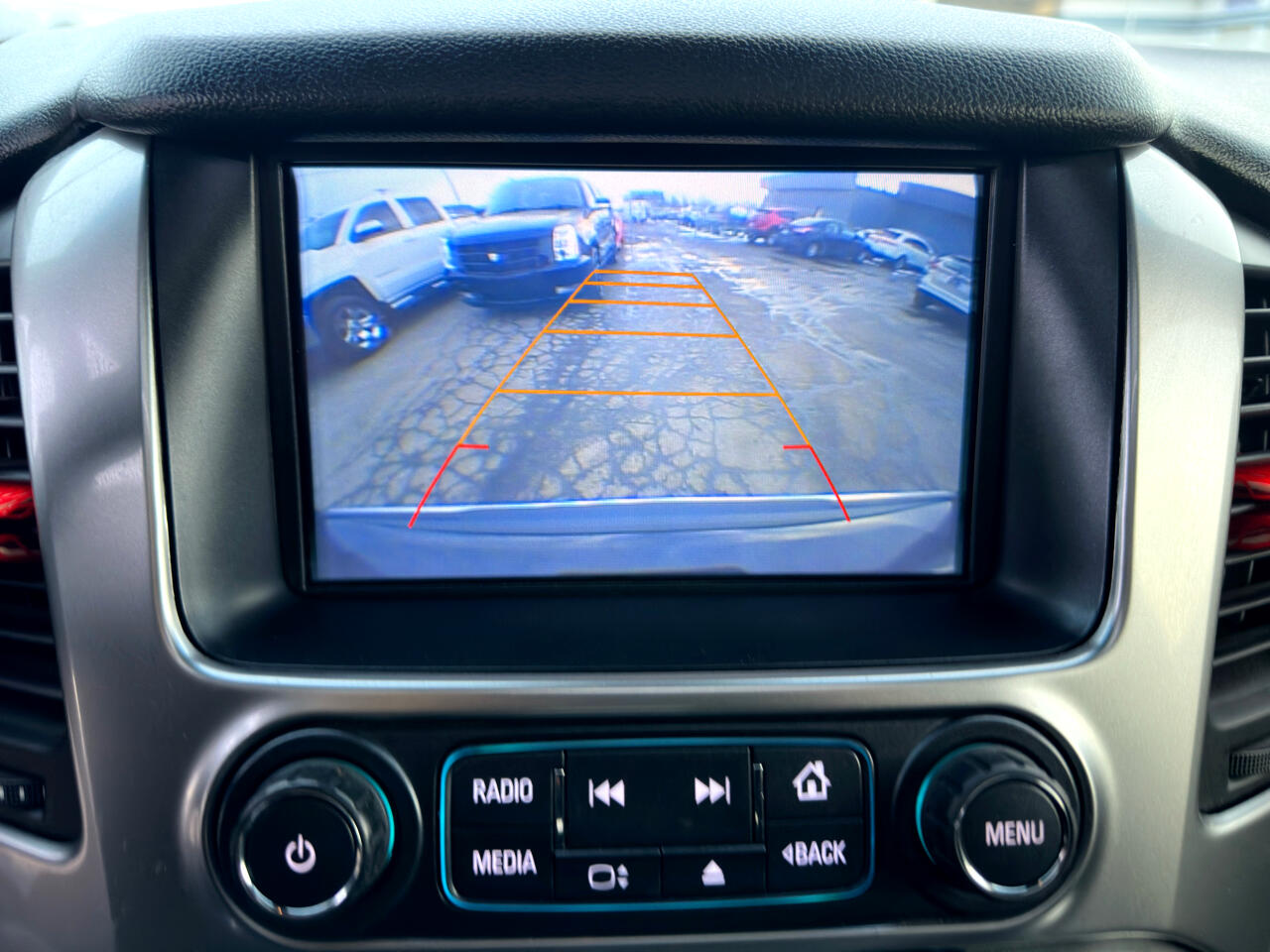 Chevrolet Suburban 4WD 4dr 1500 Premier 2017